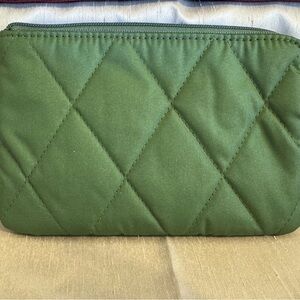 NWT Vera Bradley Pearlized Cedar Green Quilted Wristlet